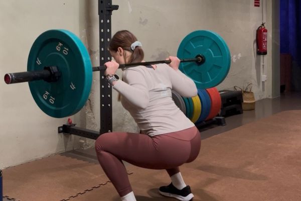 3 common squat mistakes (and how to fix them)