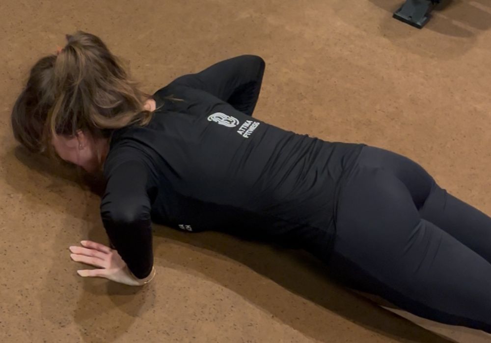 elbow positioning too wide in a push up
